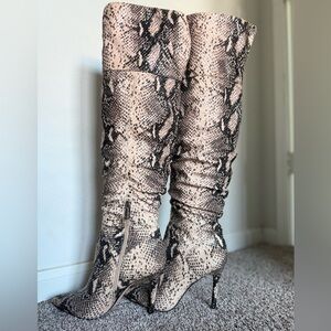 Jessica Simpson 7.5 Snakeskin Animal Print Loury Over Knee Stilletto Boots